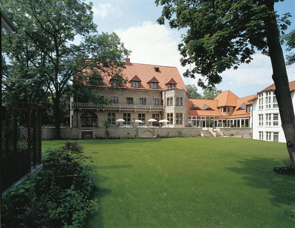 Parkhotel Unter Den Linden Halberstadt Luaran gambar